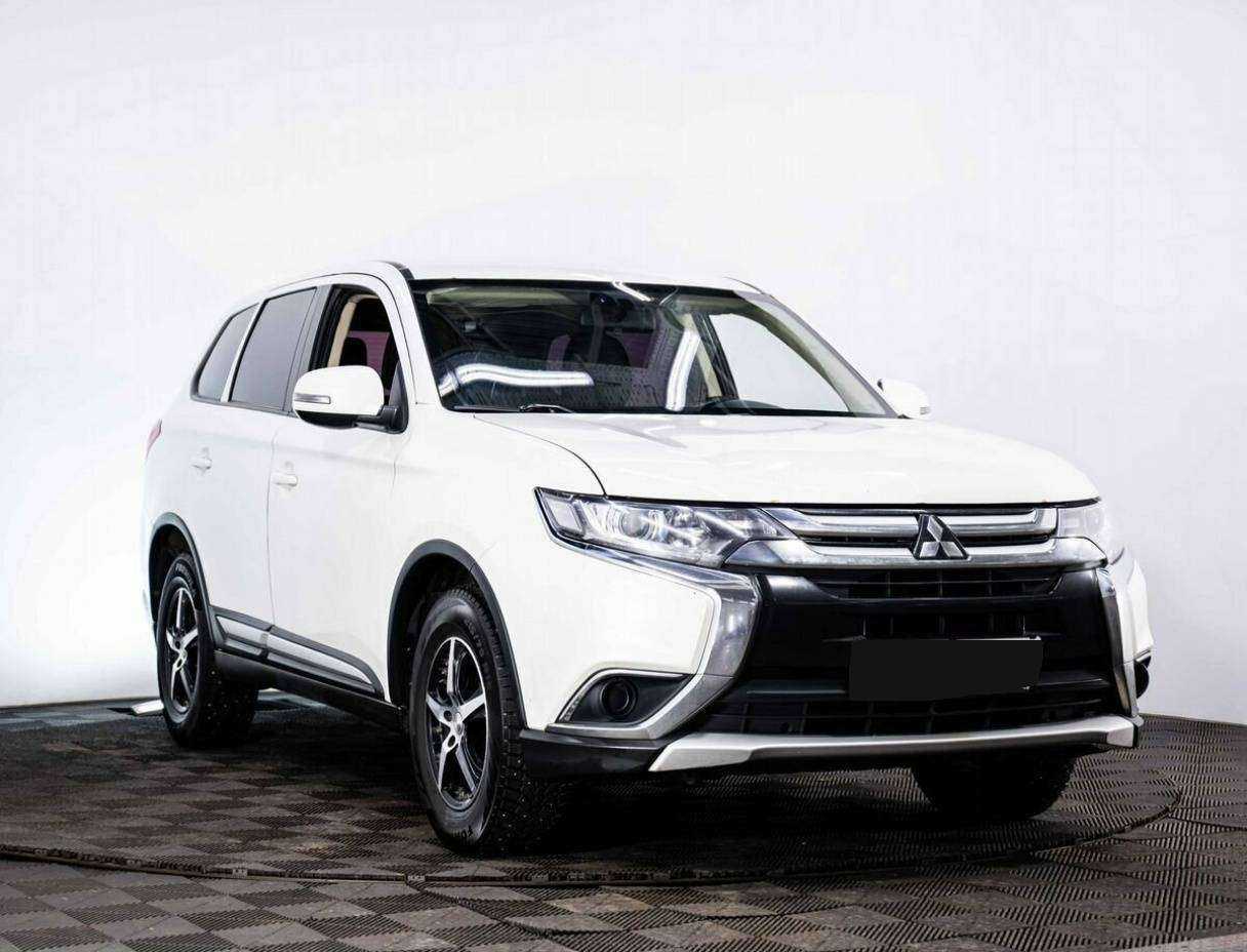 Mitsubishi Outlander, 2017 Фото №3