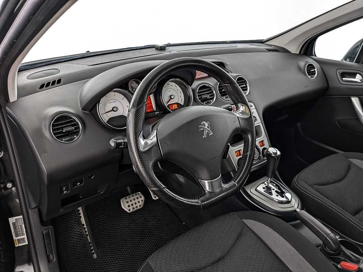 Peugeot 408, 2016 Фото №13
