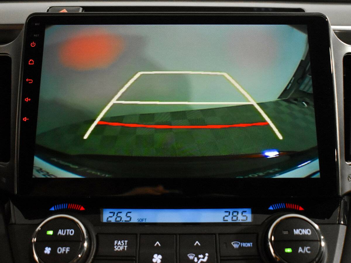 Toyota RAV4 IV (XA40) Рестайлинг, 2016 Фото №17