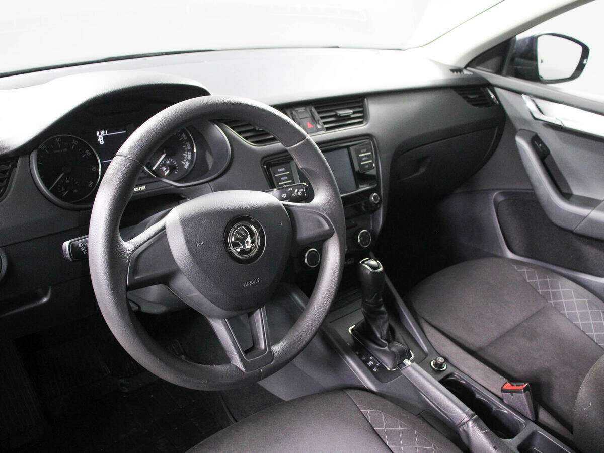 Skoda Octavia, 2018 Фото №13