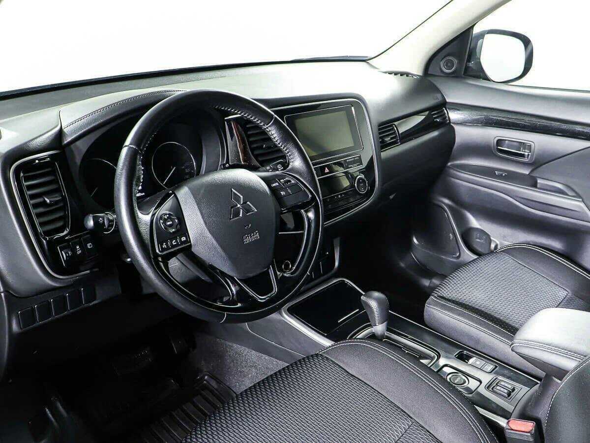 Mitsubishi Outlander, 2019 Фото №14