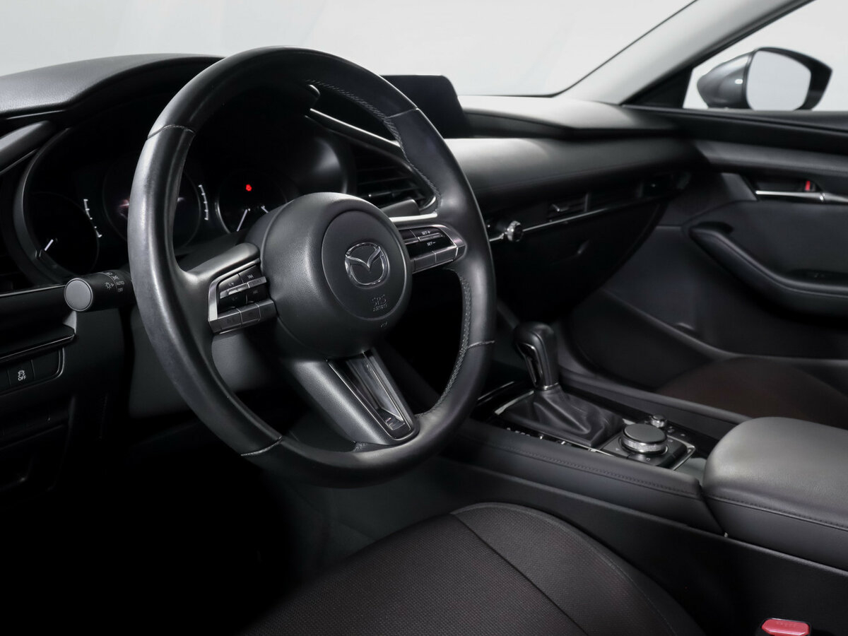 Mazda 3 IV (BP), 2019 Фото №12