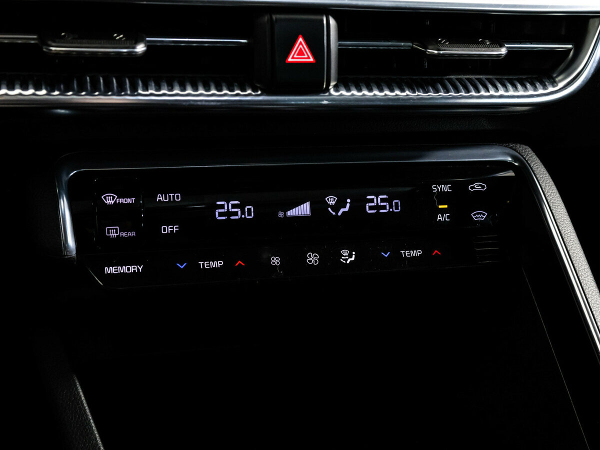 Kia K5 III, 2020 Фото №14