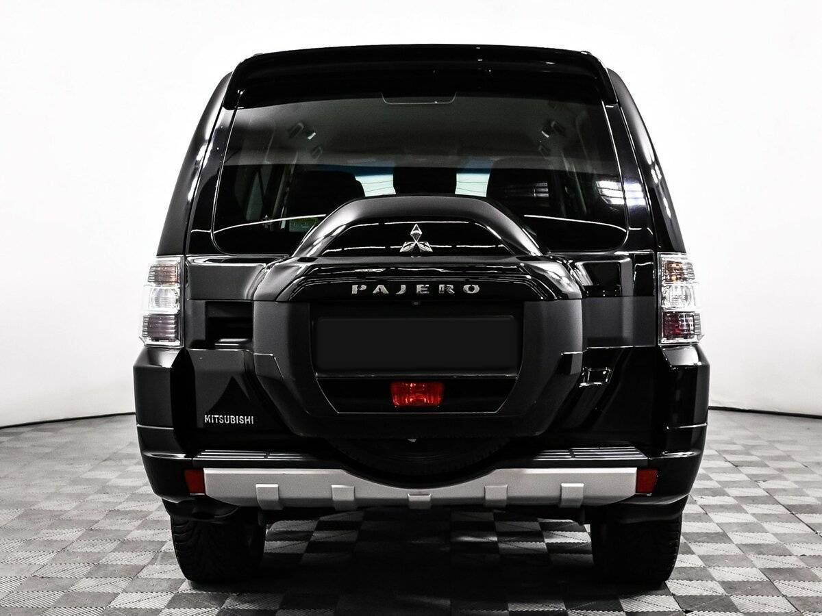 Mitsubishi Pajero, 2015 Фото №6