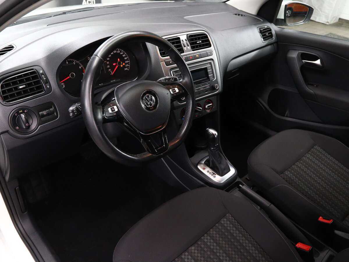 Volkswagen Polo, 2019 Фото №7