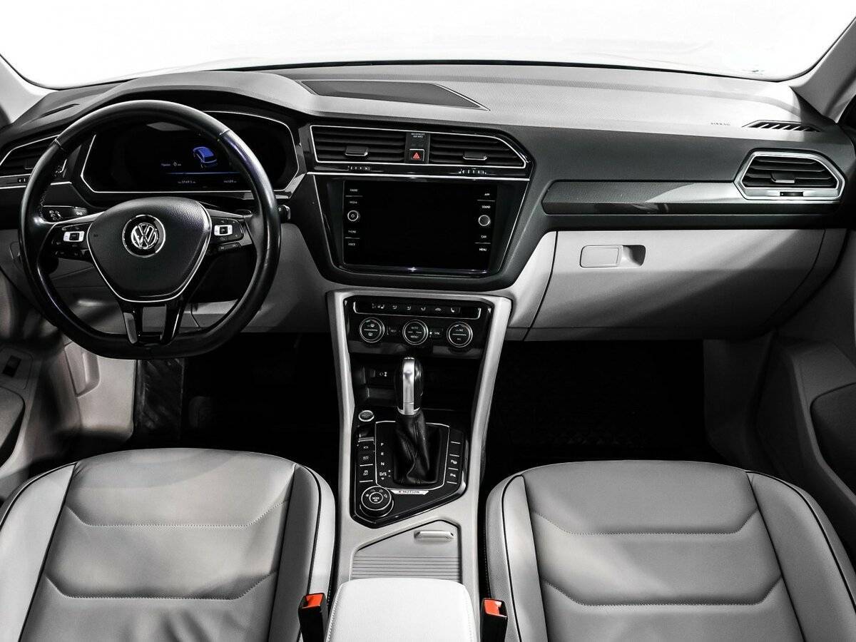 Volkswagen Tiguan, 2017 Фото №11