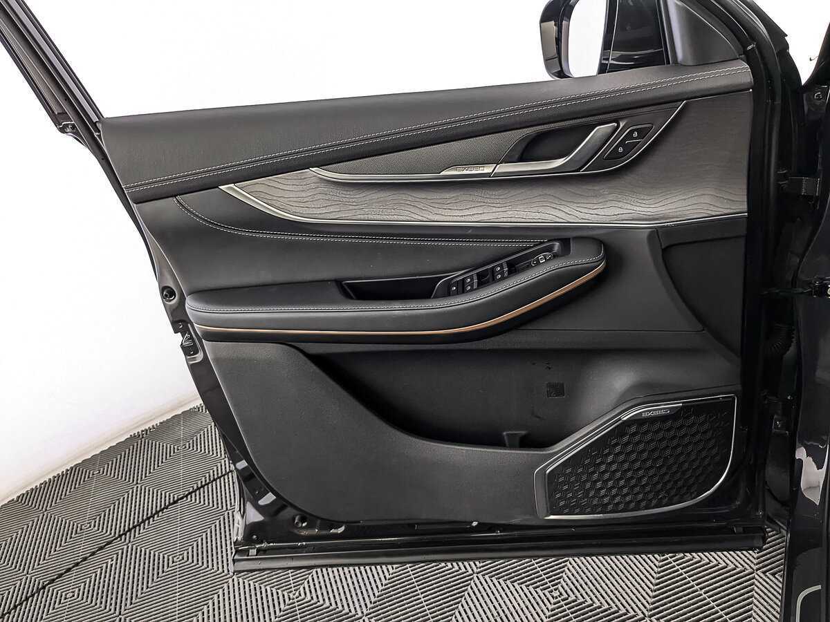 Exeed LX, 2023 Фото №18