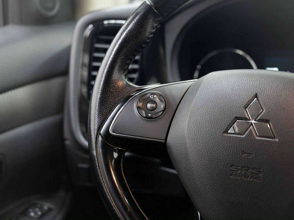 Mitsubishi Outlander, 2016 Фото №15