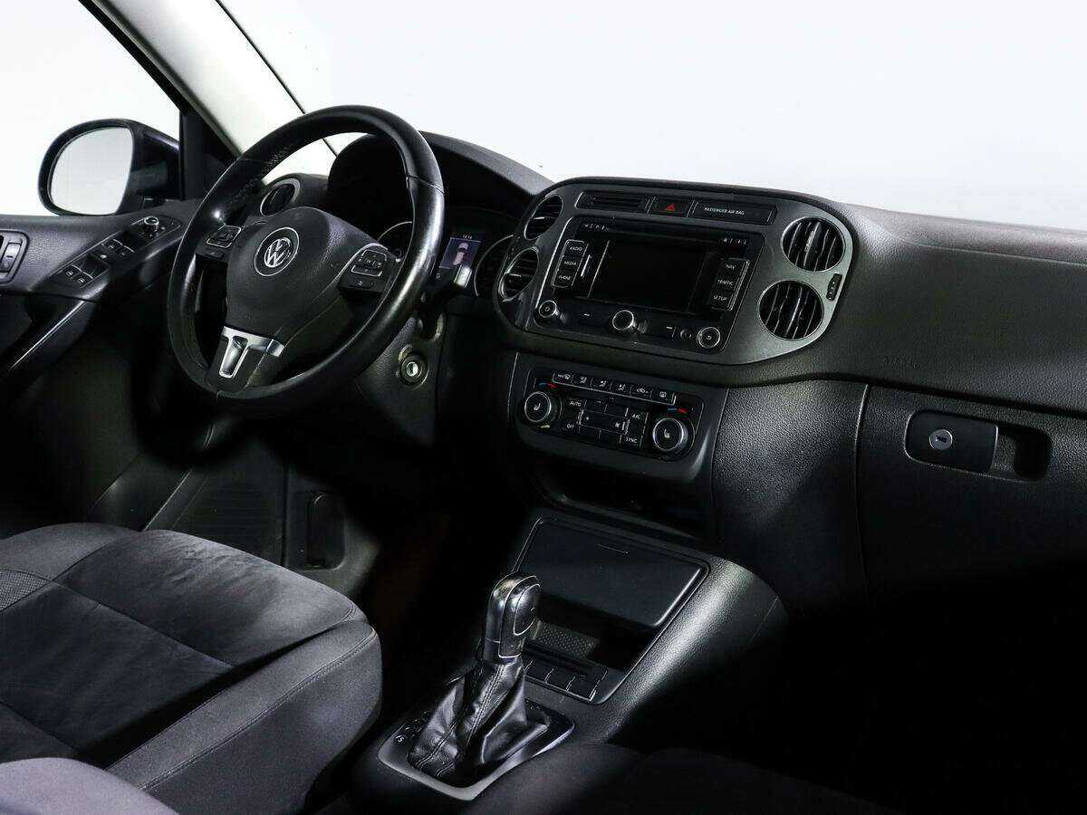 Volkswagen Tiguan, 2012 Фото №6
