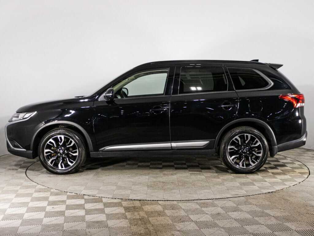 Mitsubishi Outlander, 2021 Фото №8