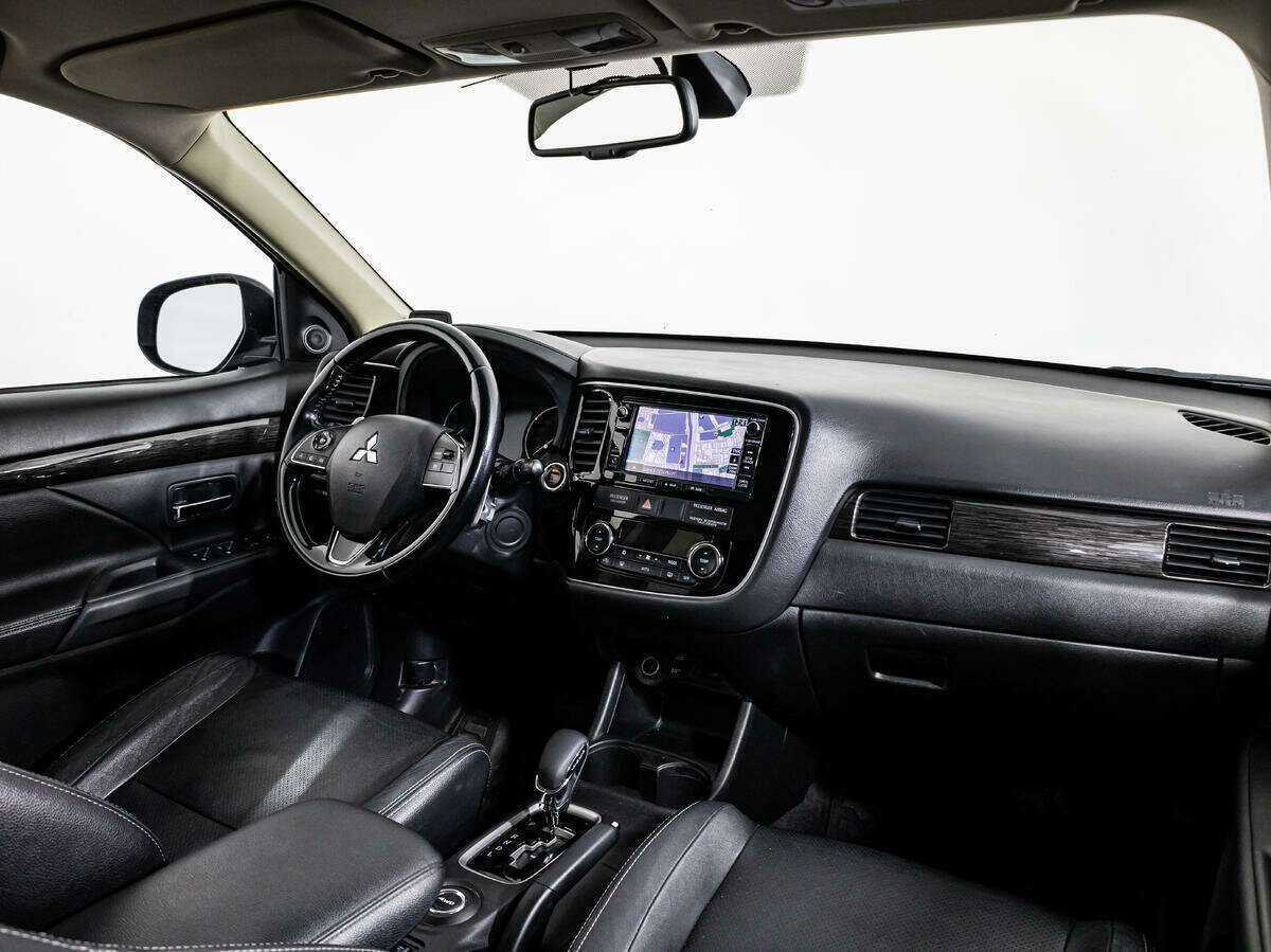 Mitsubishi Outlander, 2016 Фото №9