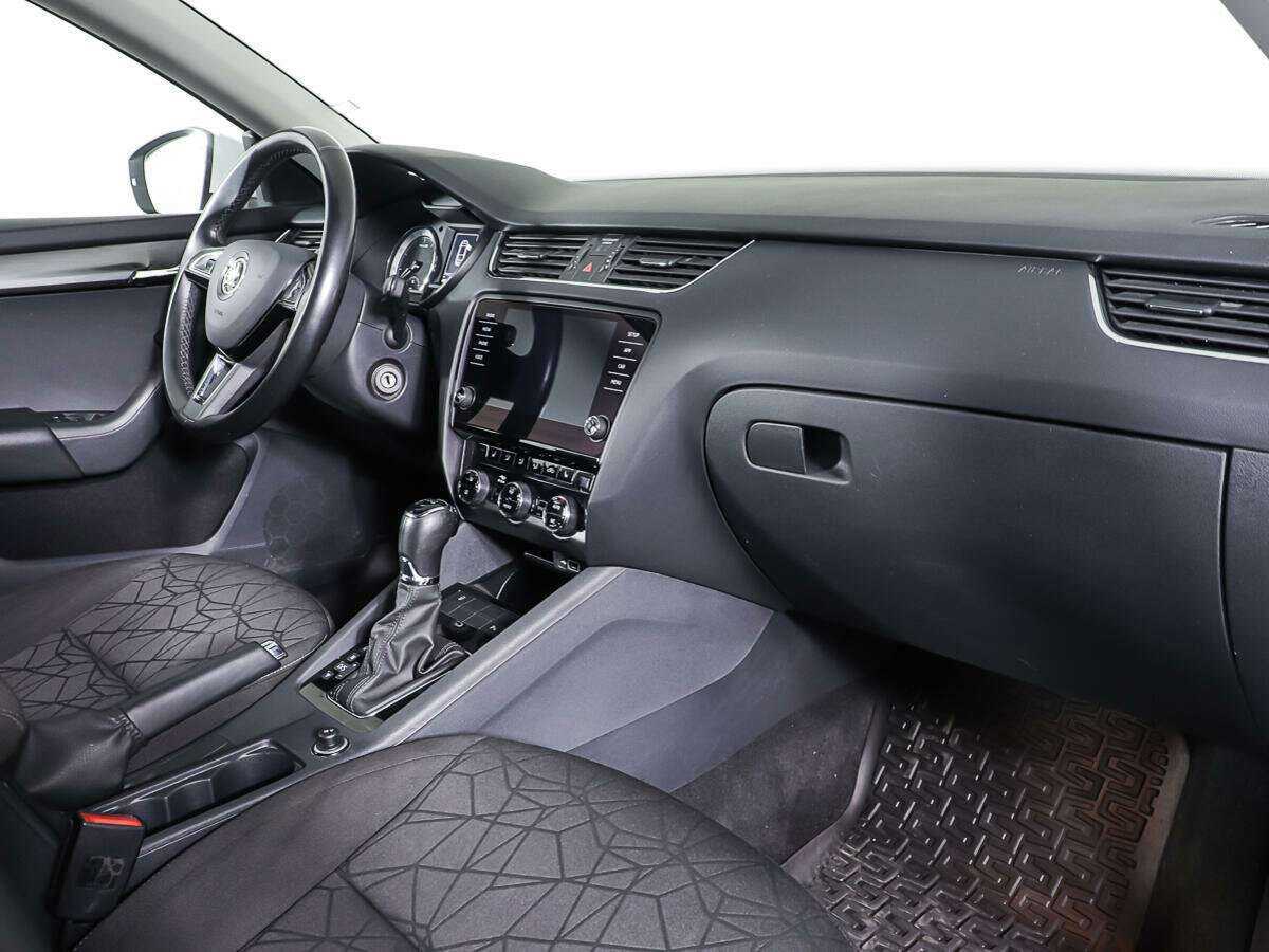 Skoda Octavia, 2020 Фото №8