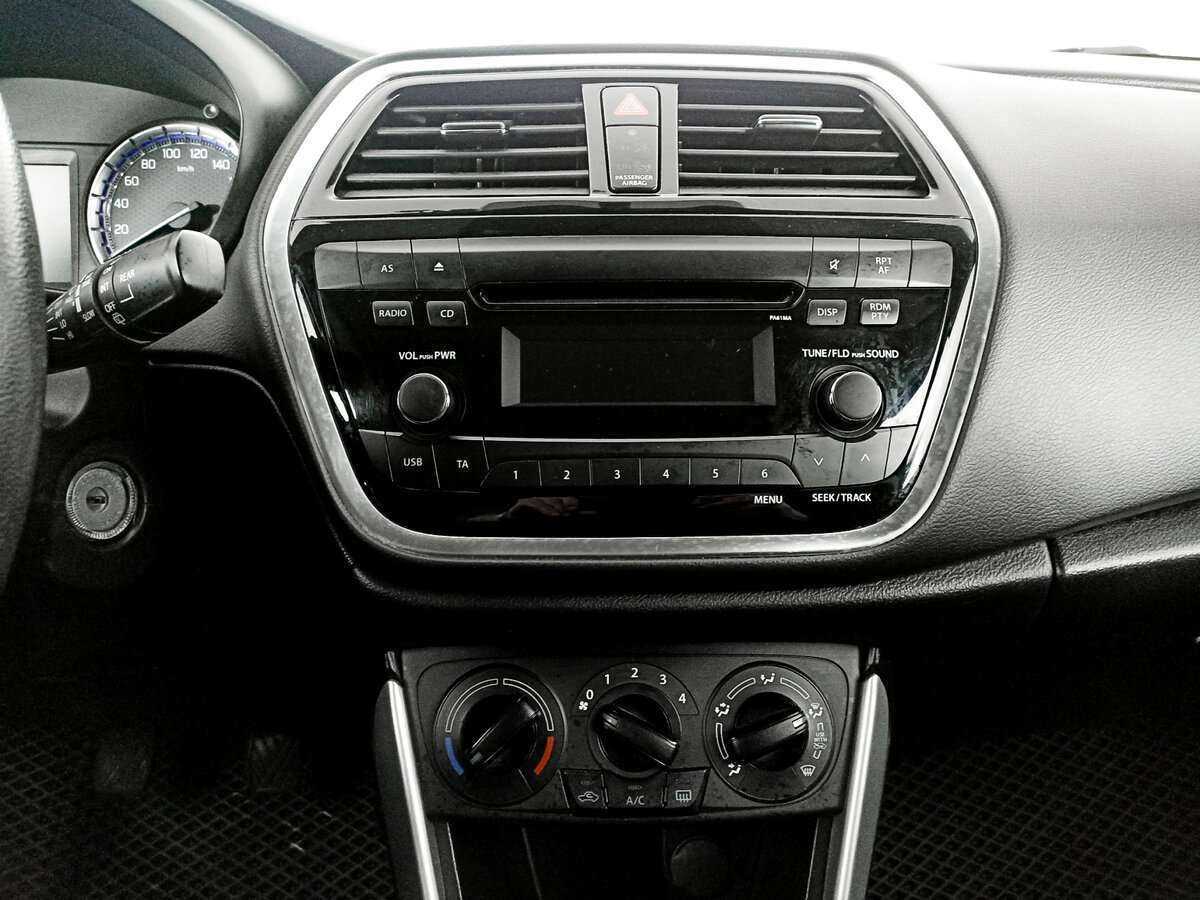 Suzuki SX4, 2016 Фото №13