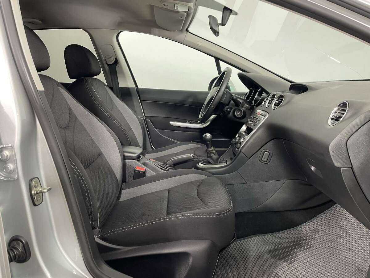 Peugeot 408, 2016 Фото №14