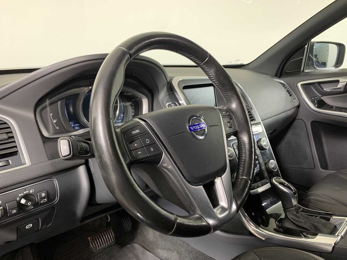 Volvo XC60, 2016 Фото №12