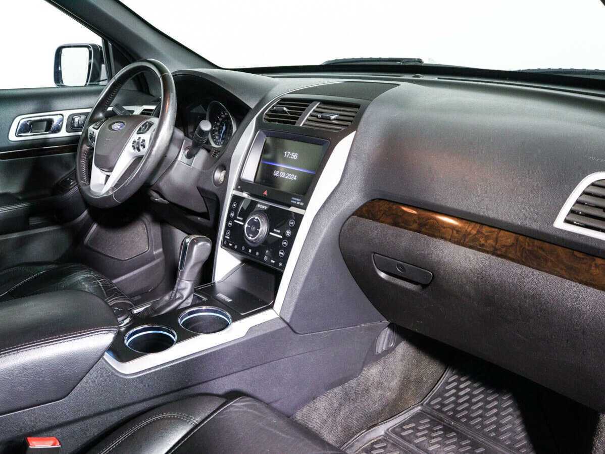 Ford Explorer, 2012 Фото №9