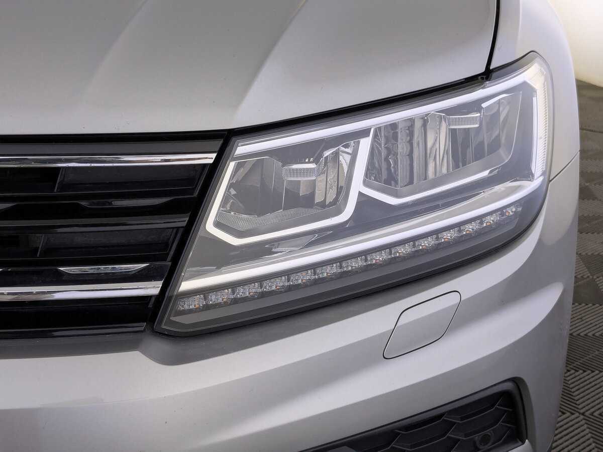Volkswagen Tiguan, 2020 Фото №11