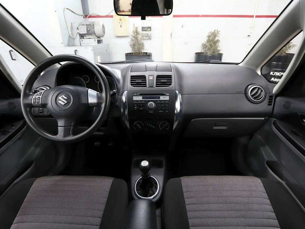 Suzuki SX4, 2013 Фото №12