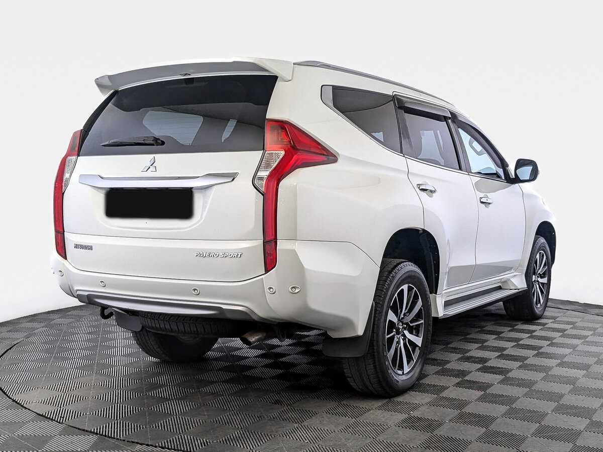 Mitsubishi Pajero Sport, 2017 Фото №5
