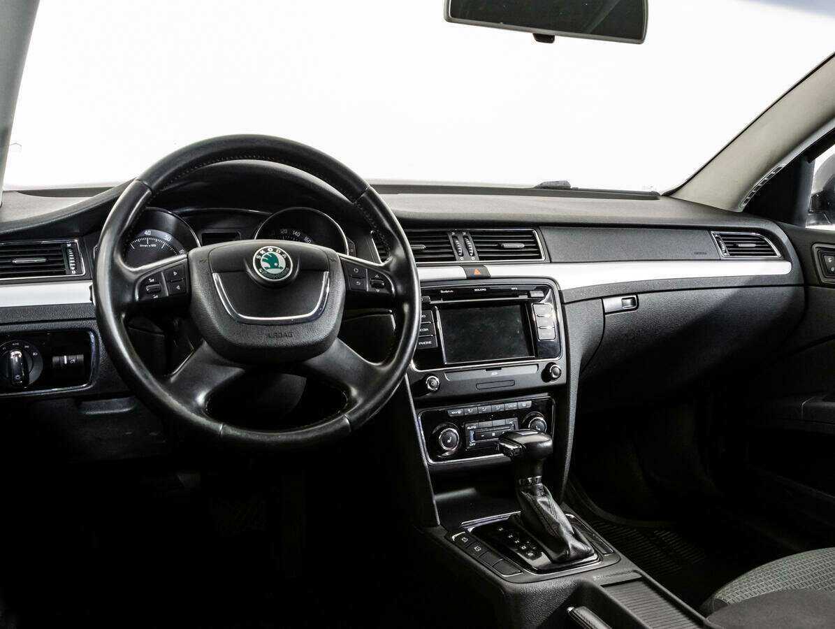 Skoda Superb, 2012 Фото №11