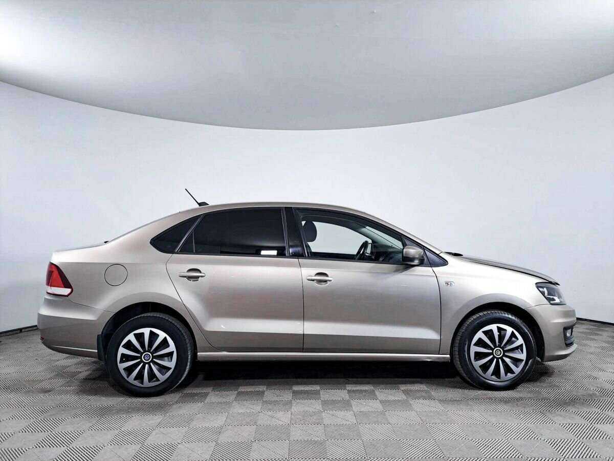 Volkswagen Polo, 2018 Фото №4