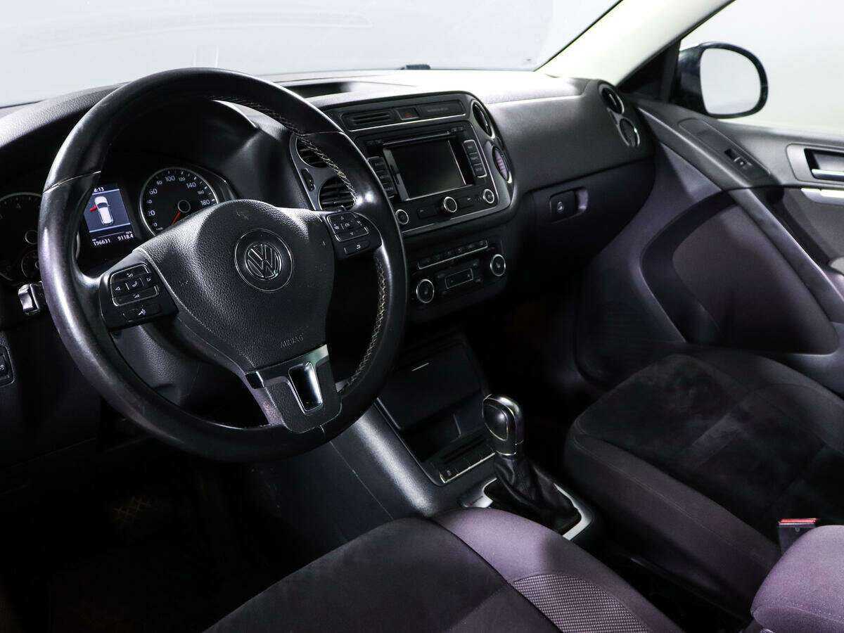 Volkswagen Tiguan, 2012 Фото №11