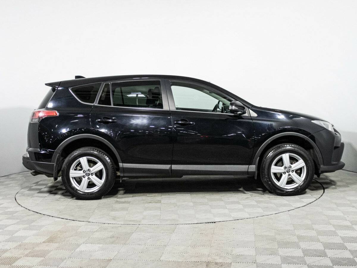 Toyota RAV4 IV (XA40) Рестайлинг, 2017 Фото №4