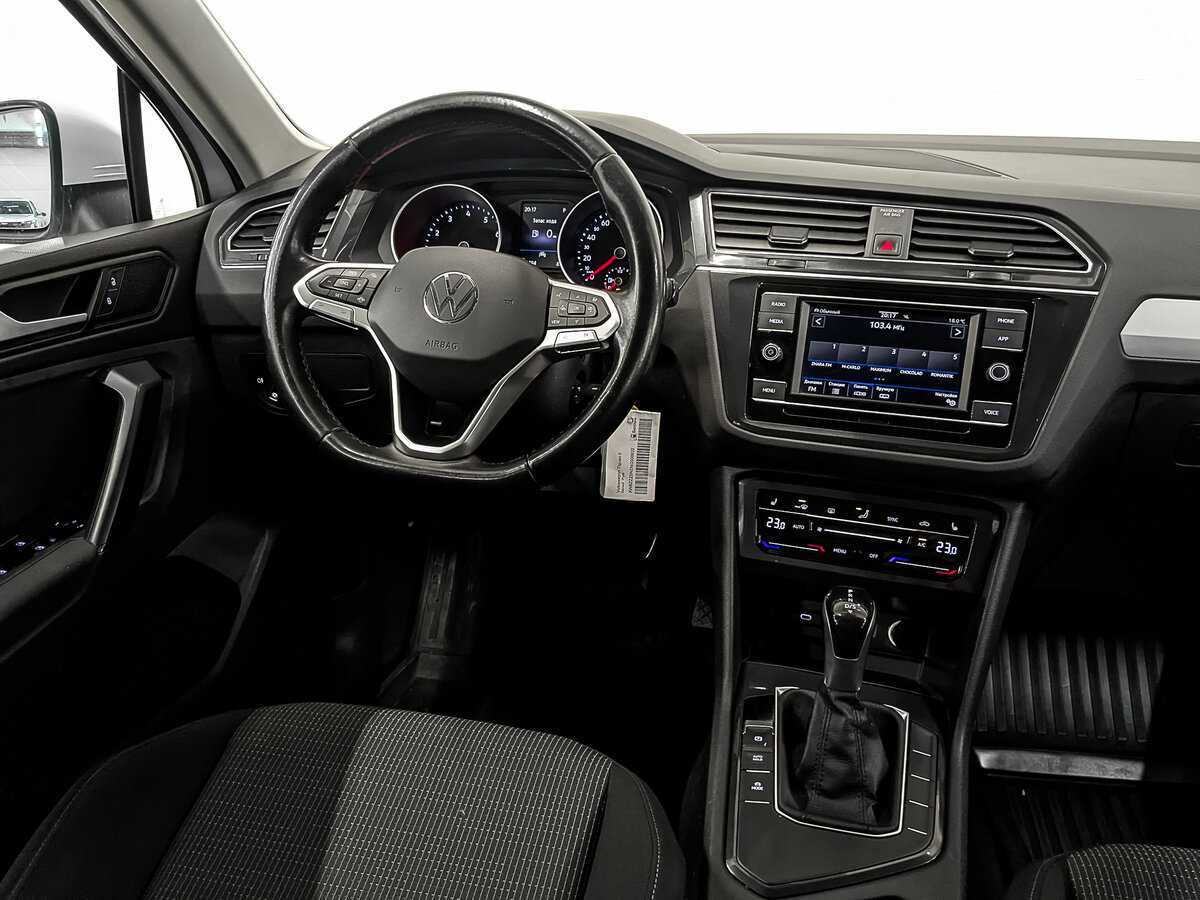 Volkswagen Tiguan, 2021 Фото №24