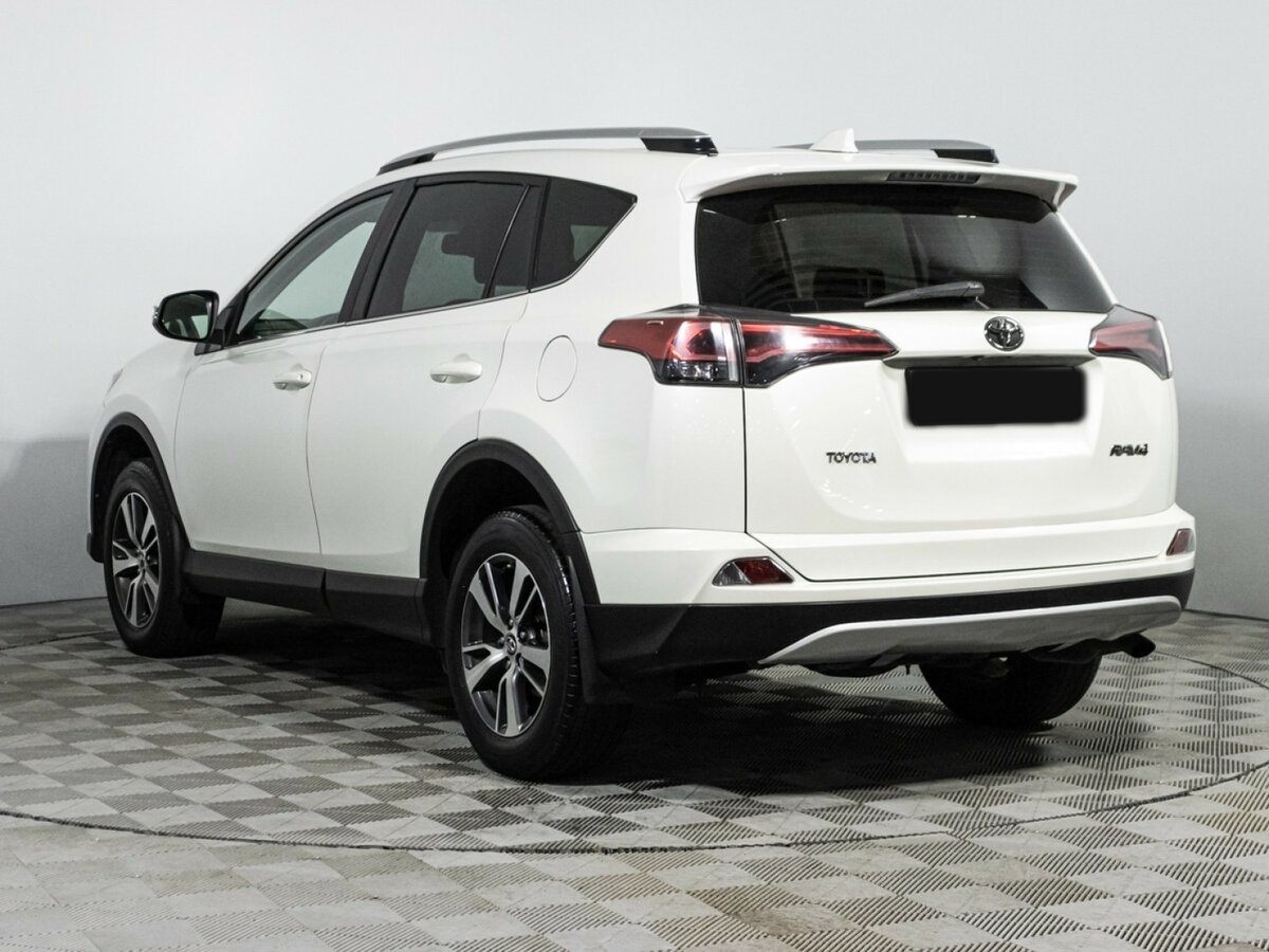 Toyota RAV4 IV (XA40) Рестайлинг, 2017 Фото №7