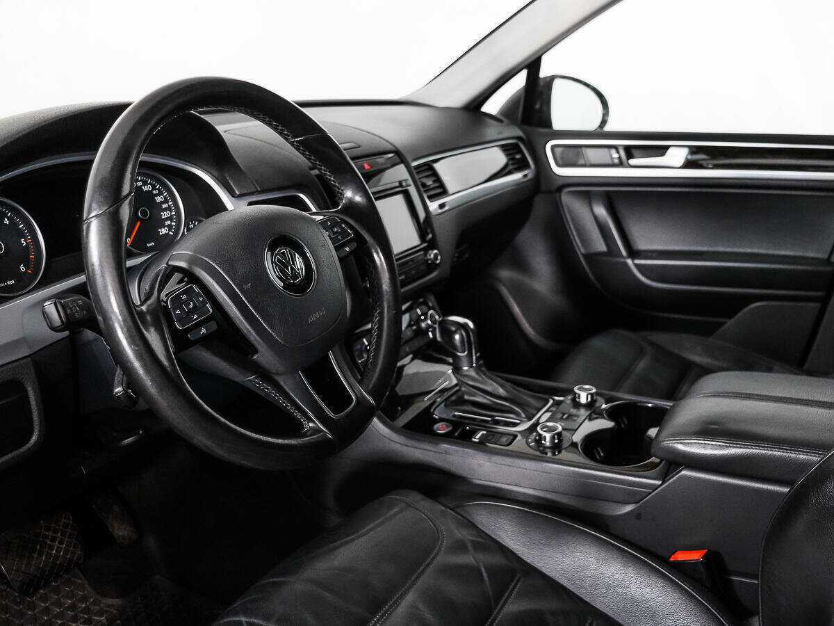 Volkswagen Touareg, 2012 Фото №9
