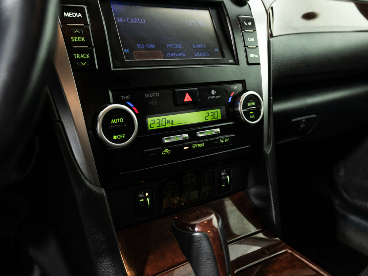 Toyota Camry VII (XV50), 2012 Фото №18