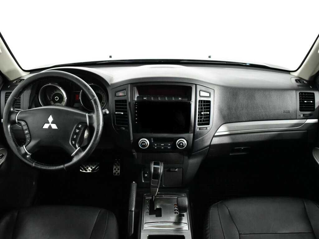 Mitsubishi Pajero, 2014 Фото №12
