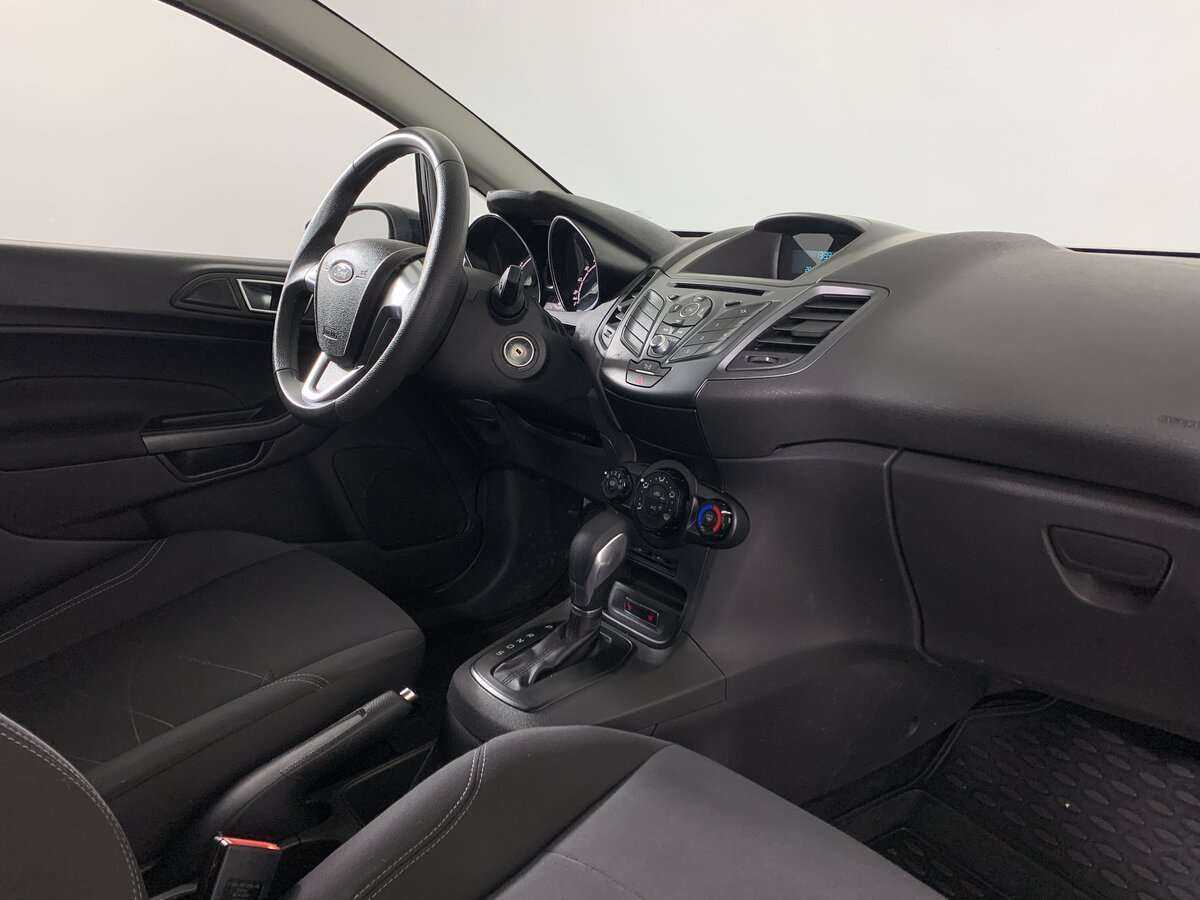 Ford Fiesta, 2016 Фото №14