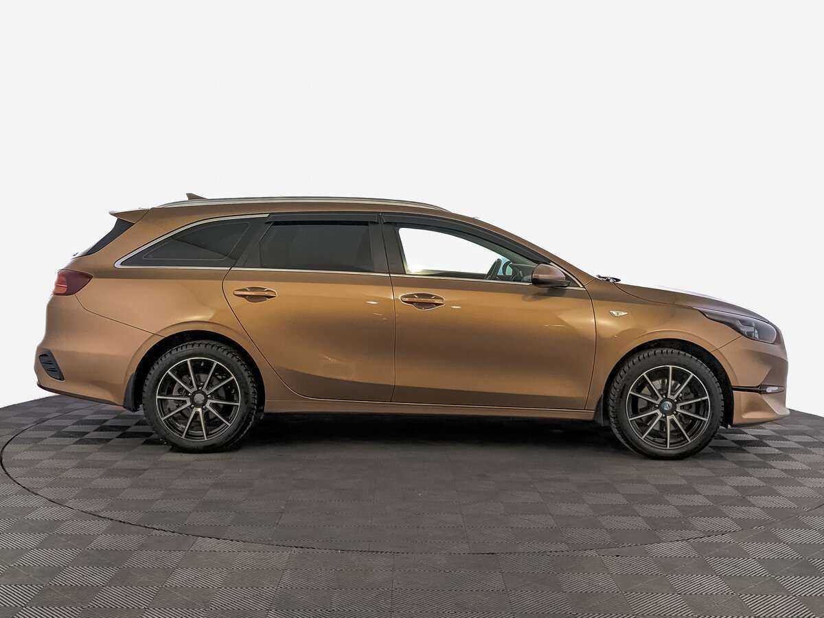 Kia Ceed, 2021 Фото №4