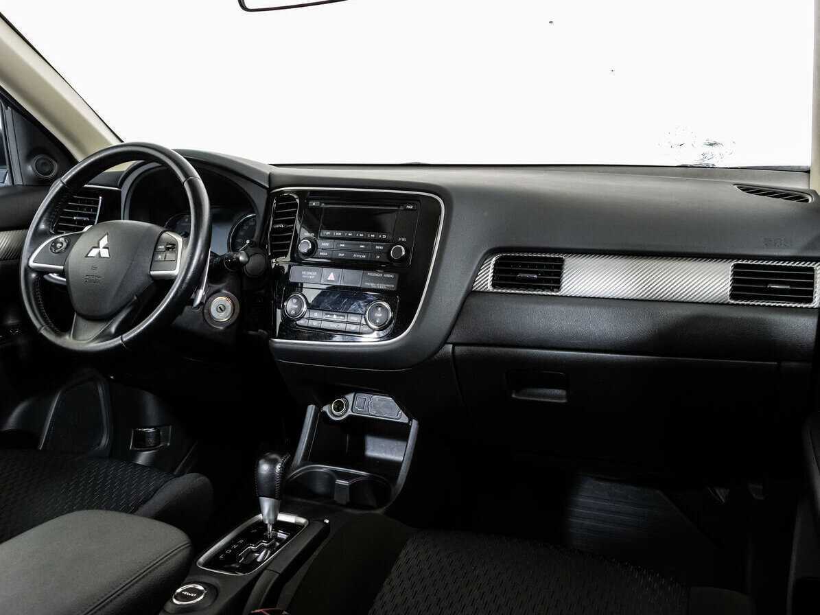 Mitsubishi Outlander, 2014 Фото №7