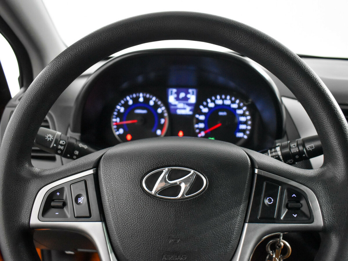 Hyundai Solaris I Рестайлинг, 2016 Фото №14