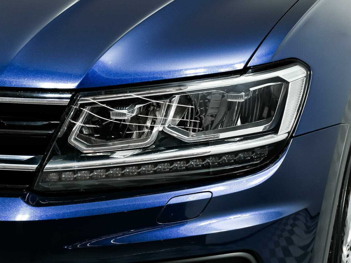 Volkswagen Tiguan, 2017 Фото №14