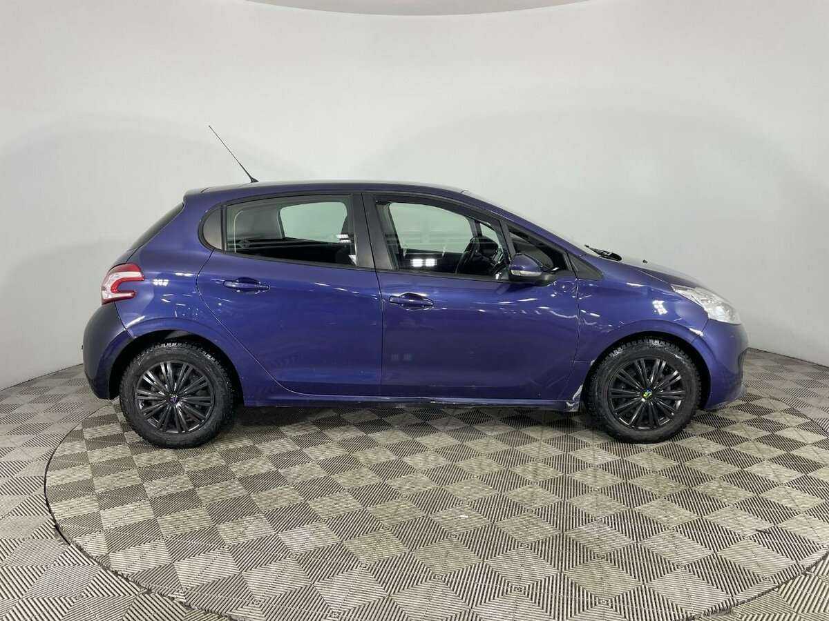 Peugeot 208, 2014 Фото №4