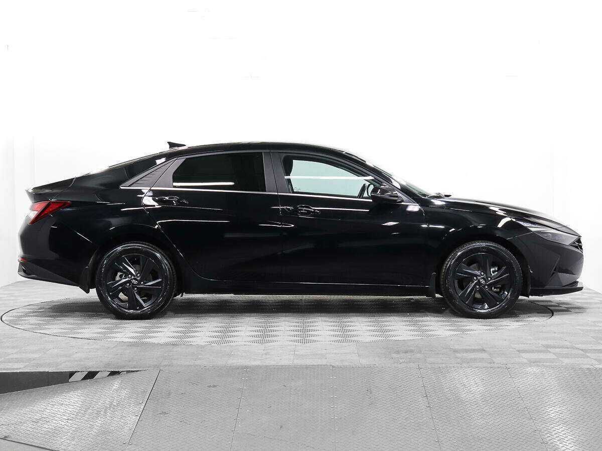 Hyundai Elantra, 2021 Фото №4