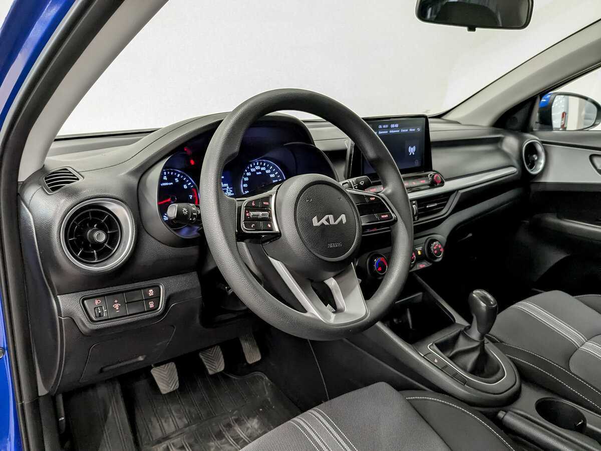 Kia Cerato, 2022 Фото №14