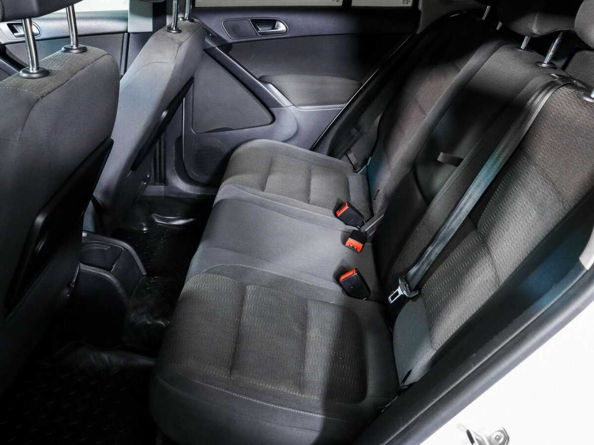 Volkswagen Tiguan, 2015 Фото №10