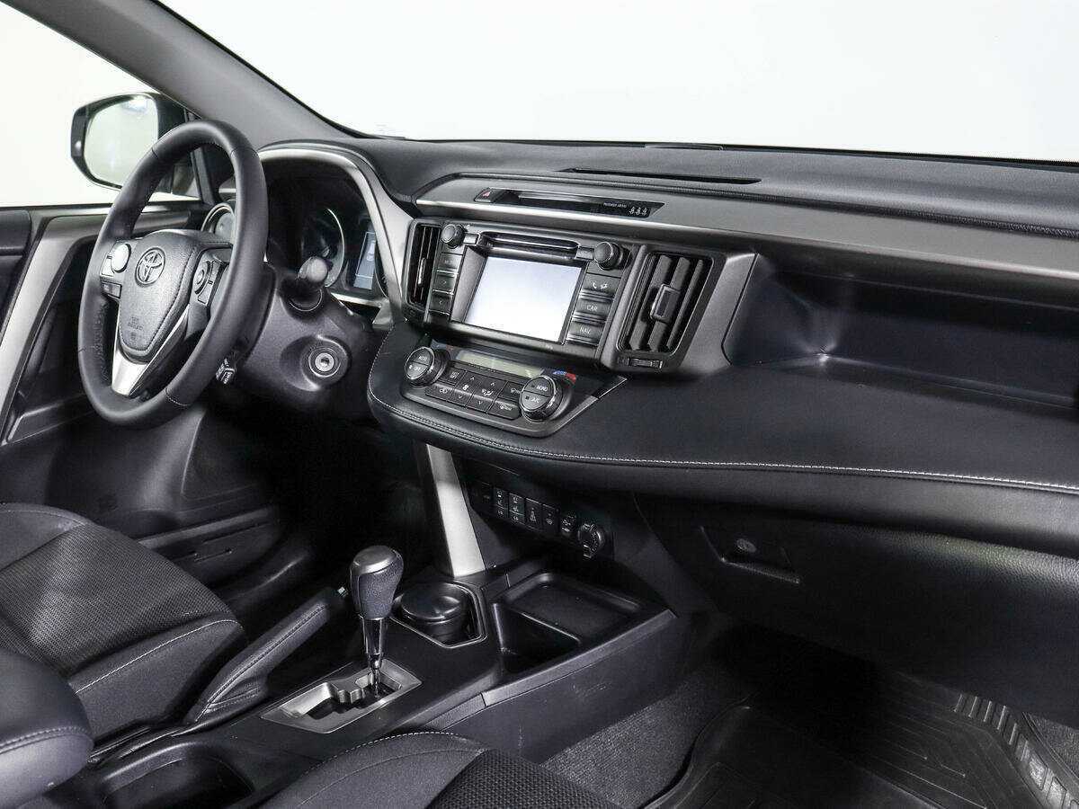 Toyota RAV4, 2015 Фото №9