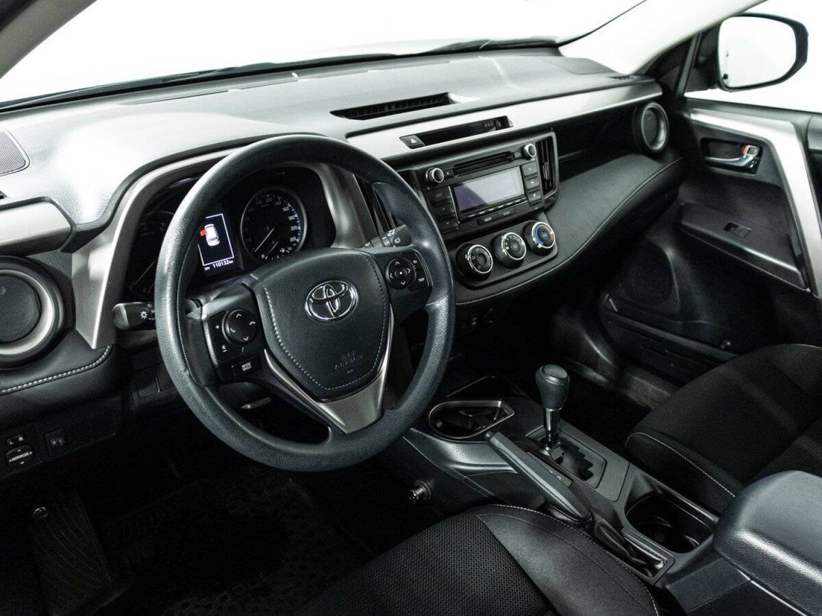 Toyota RAV4 IV (XA40) Рестайлинг, 2017 Фото №11