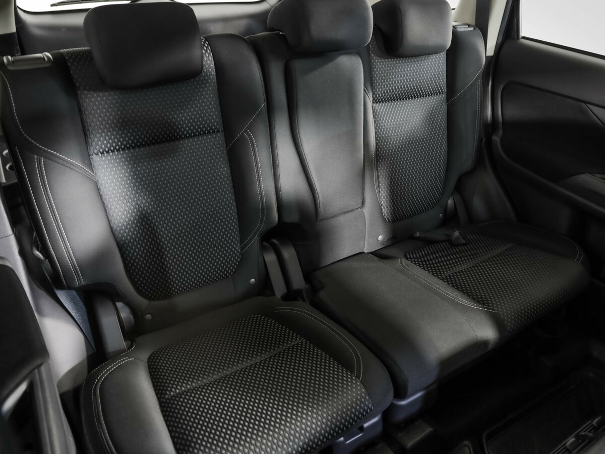 Mitsubishi Outlander III Рестайлинг 3, 2021 Фото №26