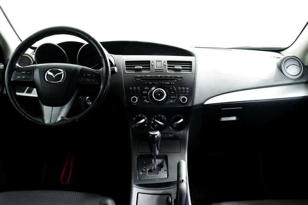 Mazda 3, 2013 Фото №10