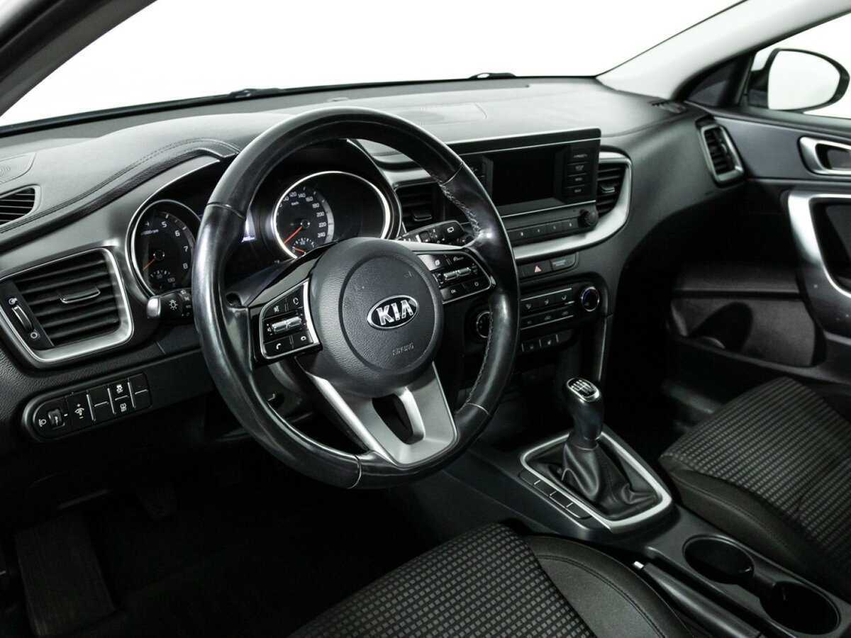 Kia Ceed, 2020 Фото №12