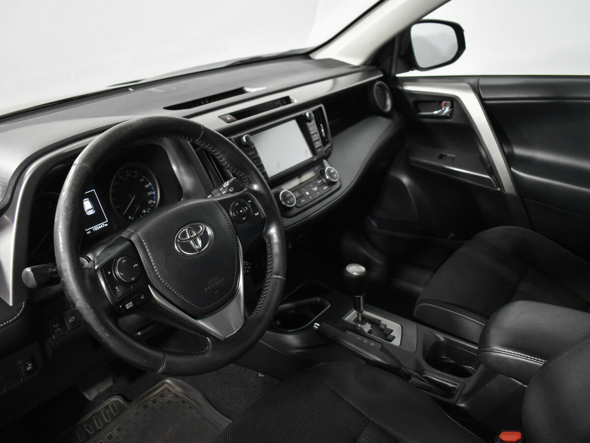 Toyota RAV4 IV (XA40) Рестайлинг, 2018 Фото №8