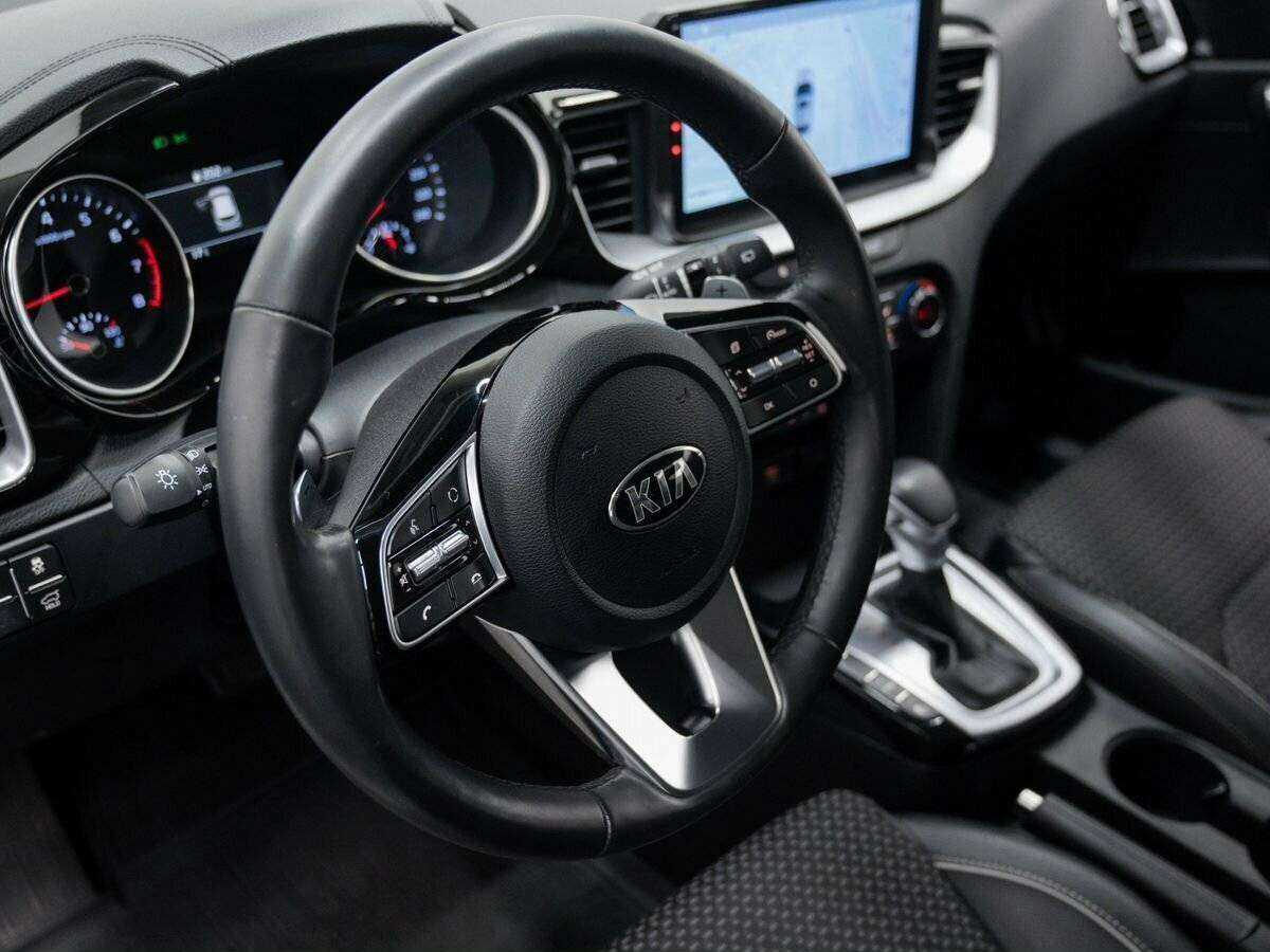 Kia XCeed, 2020 Фото №18