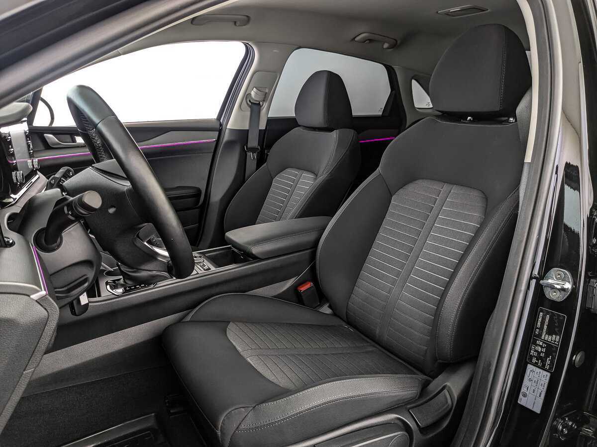 Kia K5, 2023 Фото №16