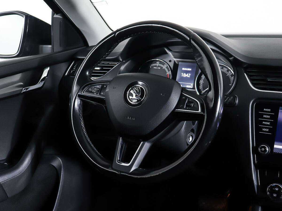 Skoda Octavia, 2018 Фото №16